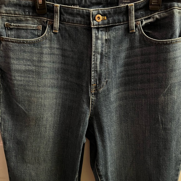 TALBOTS JEANS, Size 16P, Flawless High Waist Modern Ankle Denim Jeans, NEW. - Picture 4 of 12